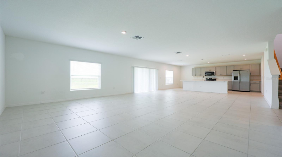 DAVENPORT, Florida 33897, 5 Bedrooms Bedrooms, ,3 BathroomsBathrooms,Residential,For Sale,TUSCANY,0,MFRO6321130
