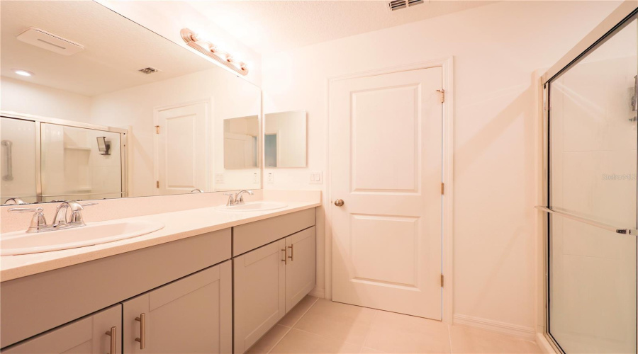 DAVENPORT, Florida 33897, 5 Bedrooms Bedrooms, ,3 BathroomsBathrooms,Residential,For Sale,TUSCANY,0,MFRO6321130