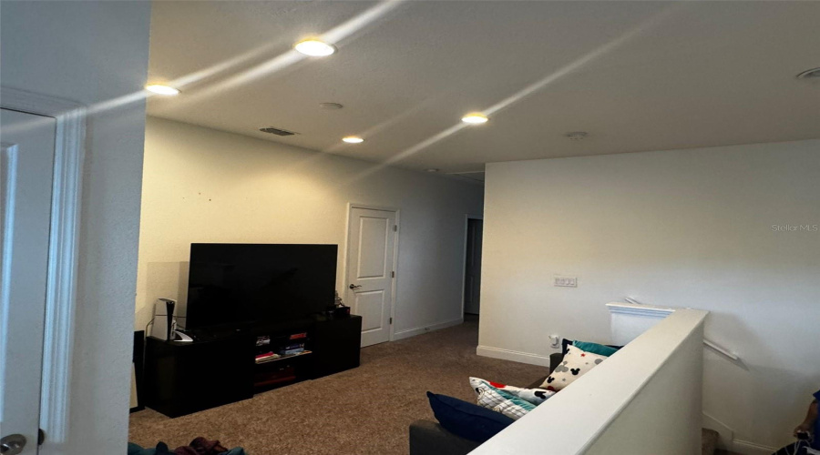 DAVENPORT, Florida 33896, 4 Bedrooms Bedrooms, ,4 BathroomsBathrooms,Residential,For Sale,CAPTIVA,0,MFRO6318812