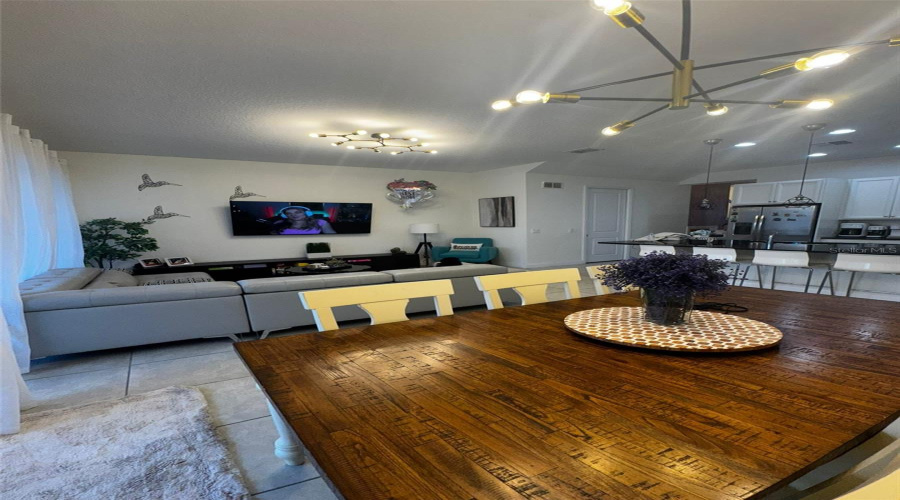 DAVENPORT, Florida 33896, 4 Bedrooms Bedrooms, ,4 BathroomsBathrooms,Residential,For Sale,CAPTIVA,0,MFRO6318812