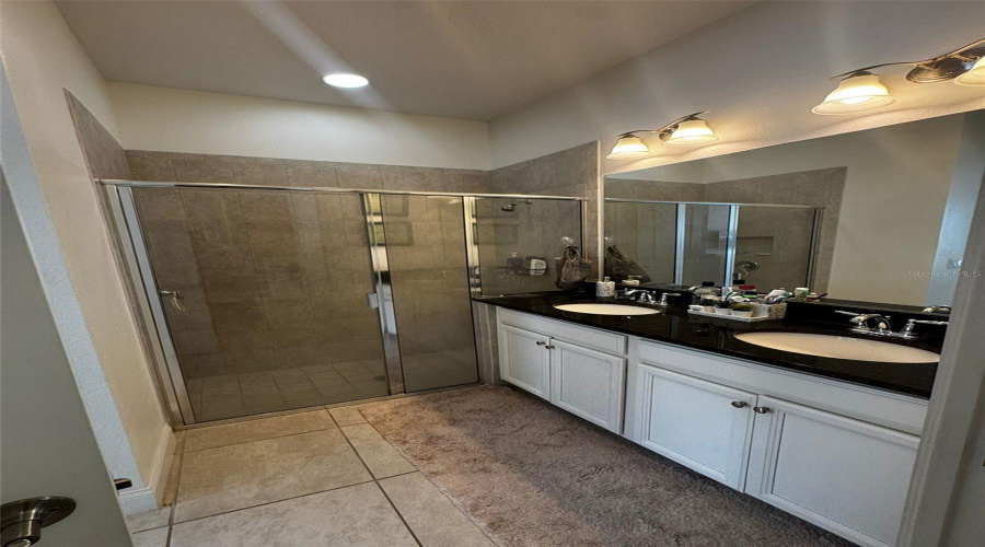 DAVENPORT, Florida 33896, 4 Bedrooms Bedrooms, ,4 BathroomsBathrooms,Residential,For Sale,CAPTIVA,0,MFRO6318812