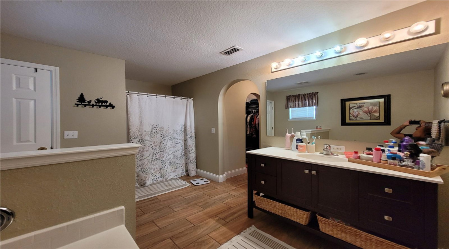 KISSIMMEE, Florida 34746, 4 Bedrooms Bedrooms, ,2 BathroomsBathrooms,Residential,For Sale,GREAT HARBOR,0,MFRS5129494