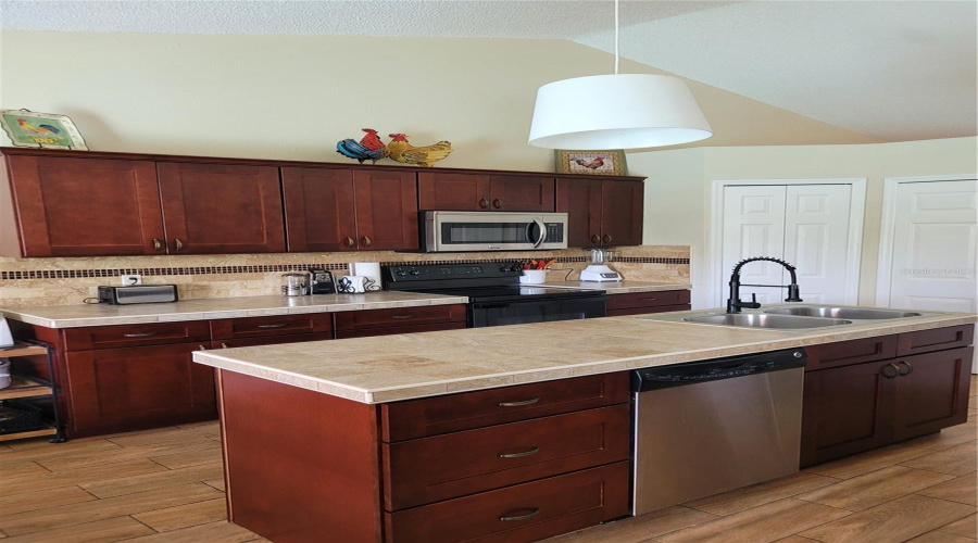 KISSIMMEE, Florida 34746, 4 Bedrooms Bedrooms, ,2 BathroomsBathrooms,Residential,For Sale,GREAT HARBOR,0,MFRS5129494