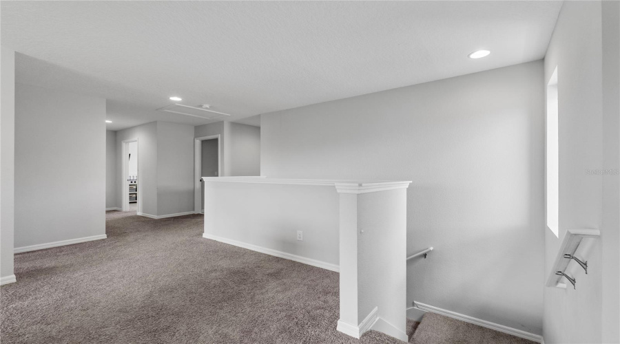 DAVENPORT, Florida 33837, 5 Bedrooms Bedrooms, ,3 BathroomsBathrooms,Residential,For Sale,BENJAMIN,0,MFRO6320729