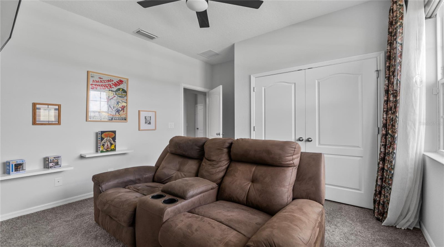 DAVENPORT, Florida 33837, 5 Bedrooms Bedrooms, ,3 BathroomsBathrooms,Residential,For Sale,BENJAMIN,0,MFRO6320729