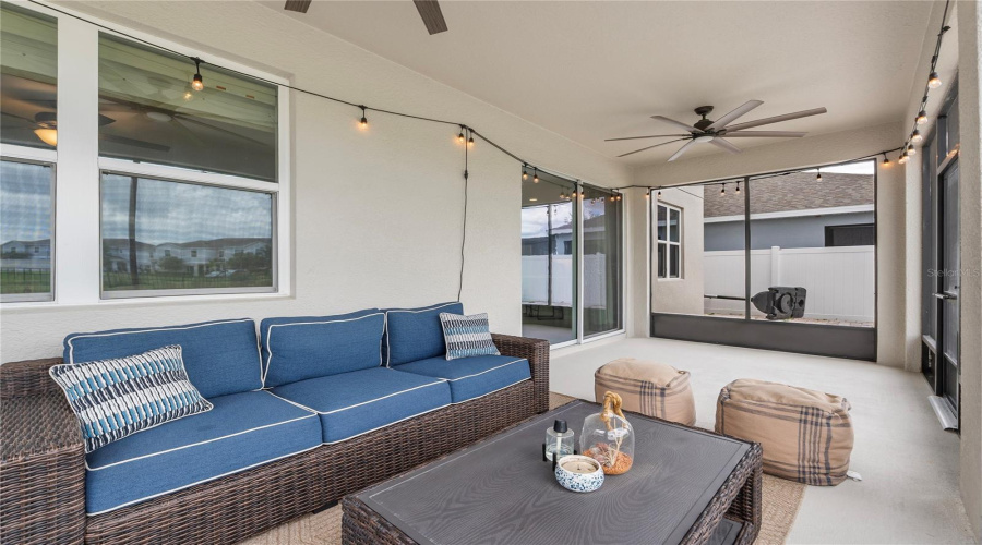 DAVENPORT, Florida 33837, 5 Bedrooms Bedrooms, ,3 BathroomsBathrooms,Residential,For Sale,BENJAMIN,0,MFRO6320729