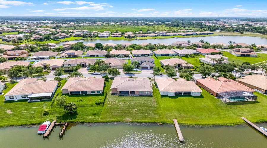 KISSIMMEE, Florida 34746, 4 Bedrooms Bedrooms, ,3 BathroomsBathrooms,Residential,For Sale,SOMERSET,0,MFRO6321201