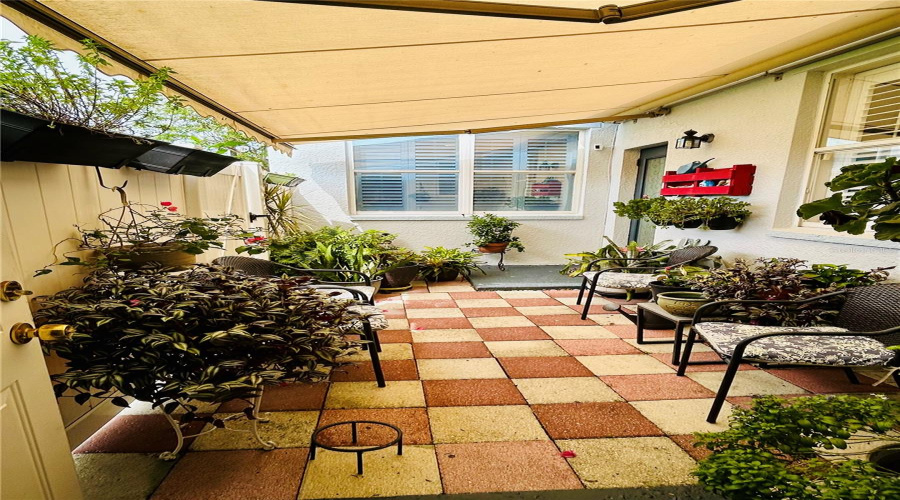KISSIMMEE, Florida 34746, 4 Bedrooms Bedrooms, ,2 BathroomsBathrooms,Residential,For Sale,GRASMERE VIEW,0,MFRS5129582