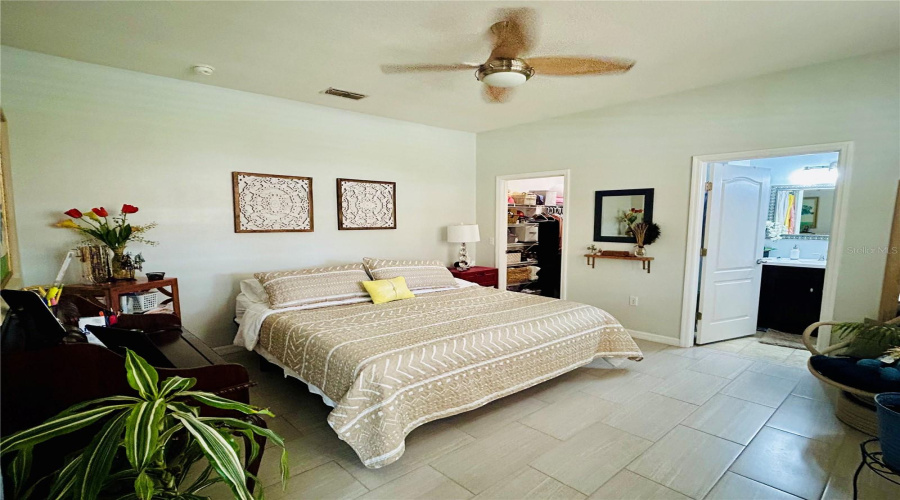 KISSIMMEE, Florida 34746, 4 Bedrooms Bedrooms, ,2 BathroomsBathrooms,Residential,For Sale,GRASMERE VIEW,0,MFRS5129582