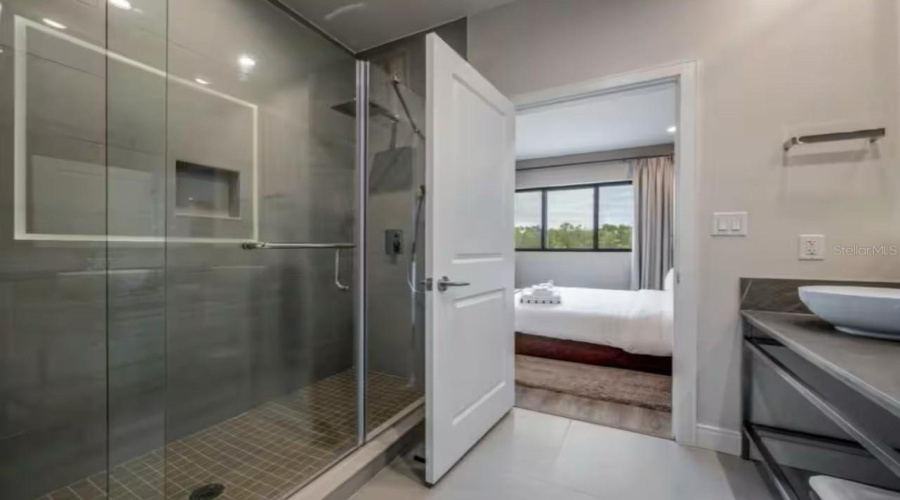 KISSIMMEE, Florida 34746, 4 Bedrooms Bedrooms, ,4 BathroomsBathrooms,Residential,For Sale,TORINO,0,MFRS5129544