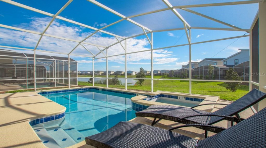 DAVENPORT, Florida 33896, 6 Bedrooms Bedrooms, ,5 BathroomsBathrooms,Residential,For Sale,CABOT CLIFFS,0,MFRO6320933