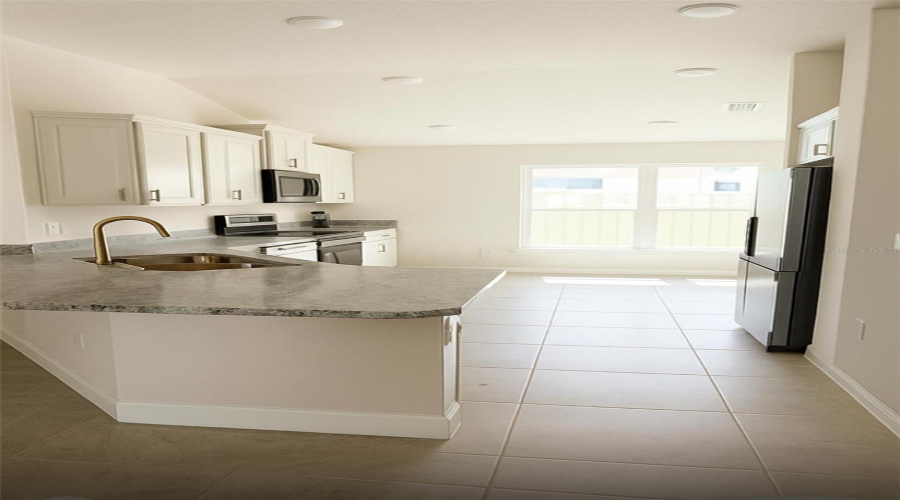 DAVENPORT, Florida 33837, 4 Bedrooms Bedrooms, ,2 BathroomsBathrooms,Residential,For Sale,CITRUS LANDINGS,0,MFRO6320714