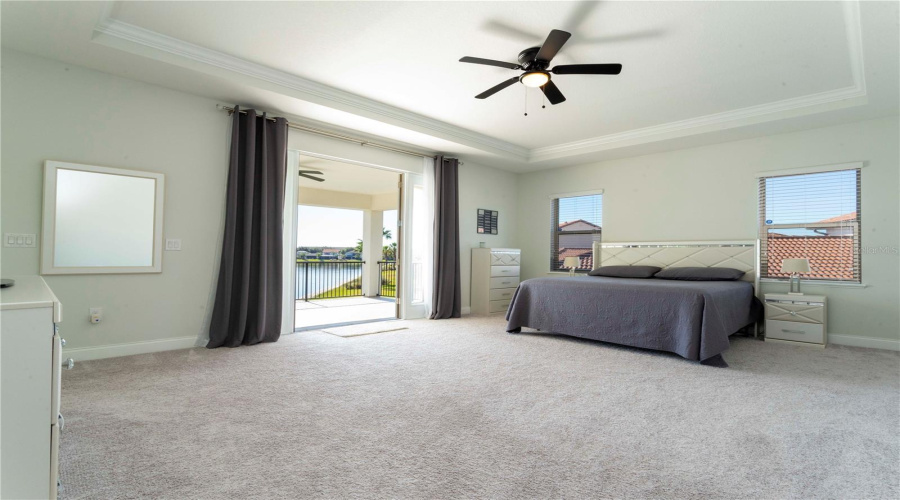 ORLANDO, Florida 32836, 5 Bedrooms Bedrooms, ,4 BathroomsBathrooms,Residential,For Sale,ROYAL CYPRESS,0,MFRO6321710