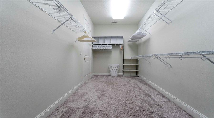 ORLANDO, Florida 32836, 5 Bedrooms Bedrooms, ,4 BathroomsBathrooms,Residential,For Sale,ROYAL CYPRESS,0,MFRO6321710