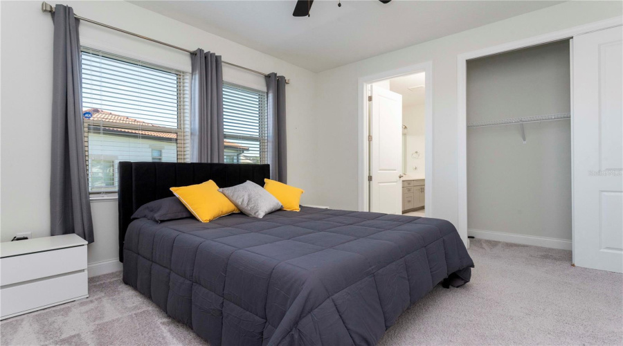 ORLANDO, Florida 32836, 5 Bedrooms Bedrooms, ,4 BathroomsBathrooms,Residential,For Sale,ROYAL CYPRESS,0,MFRO6321710