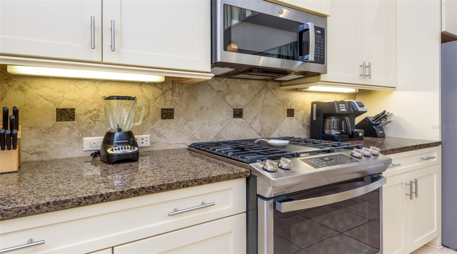 REUNION, Florida 34747, 4 Bedrooms Bedrooms, ,4 BathroomsBathrooms,Residential,For Sale,GATHERING,0,MFRO6321789