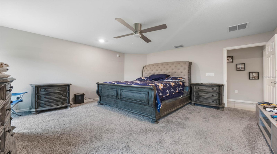 DAVENPORT, Florida 33837, 4 Bedrooms Bedrooms, ,2 BathroomsBathrooms,Residential,For Sale,FOXTAIL,0,MFRO6321507