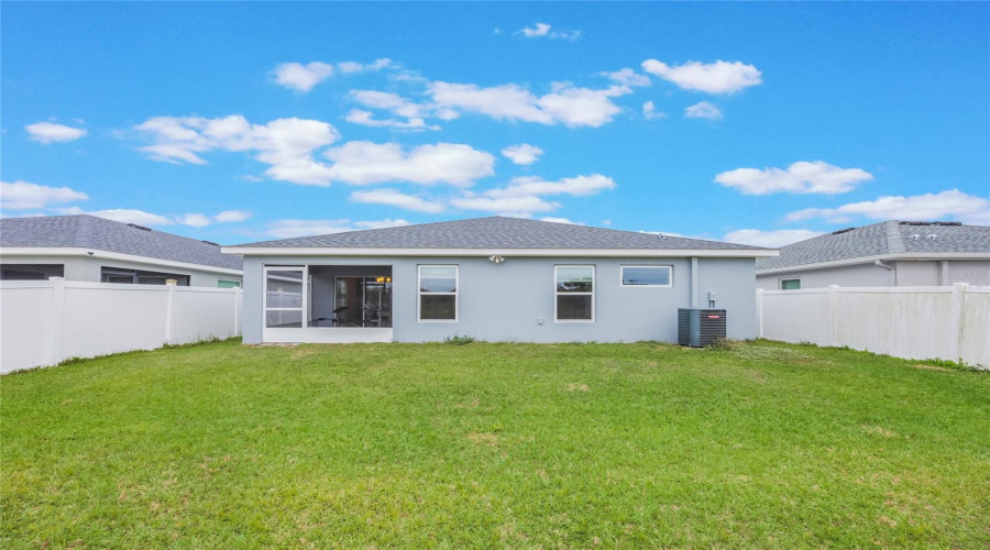 DAVENPORT, Florida 33837, 4 Bedrooms Bedrooms, ,2 BathroomsBathrooms,Residential,For Sale,FOXTAIL,0,MFRO6321507