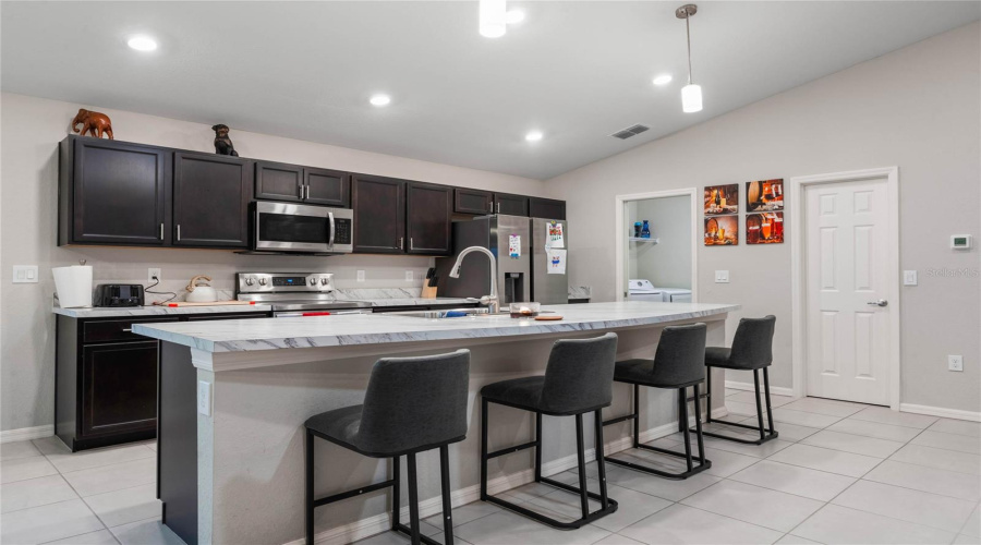 DAVENPORT, Florida 33837, 4 Bedrooms Bedrooms, ,2 BathroomsBathrooms,Residential,For Sale,FOXTAIL,0,MFRO6321507