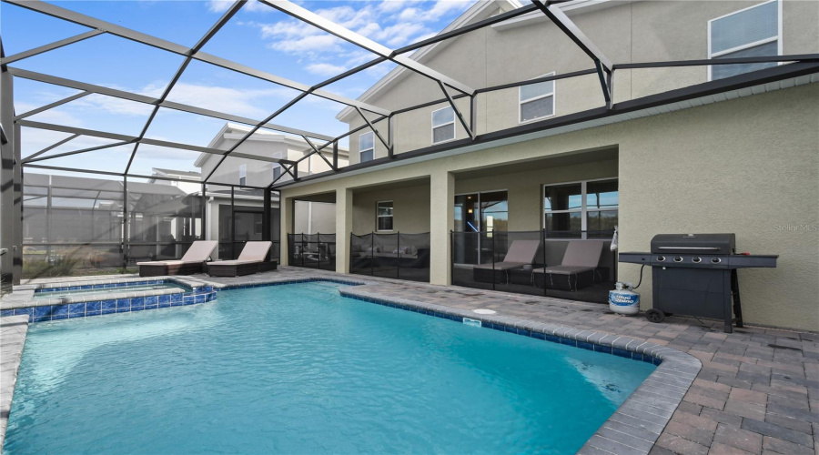 KISSIMMEE, Florida 34746, 6 Bedrooms Bedrooms, ,6 BathroomsBathrooms,Residential,For Sale,PARAGRAPH,0,MFRO6321846