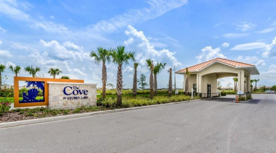 KISSIMMEE, Florida 34746, 6 Bedrooms Bedrooms, ,6 BathroomsBathrooms,Residential,For Sale,PARAGRAPH,0,MFRO6321846
