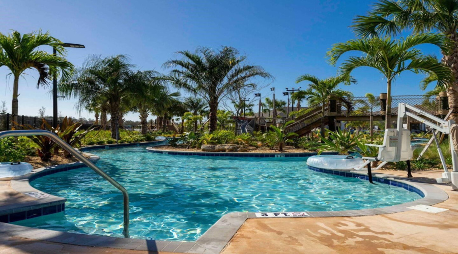 KISSIMMEE, Florida 34746, 4 Bedrooms Bedrooms, ,3 BathroomsBathrooms,Residential,For Sale,READING,0,MFRO6321622