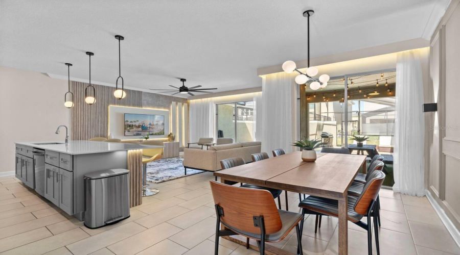KISSIMMEE, Florida 34746, 4 Bedrooms Bedrooms, ,3 BathroomsBathrooms,Residential,For Sale,READING,0,MFRO6321622