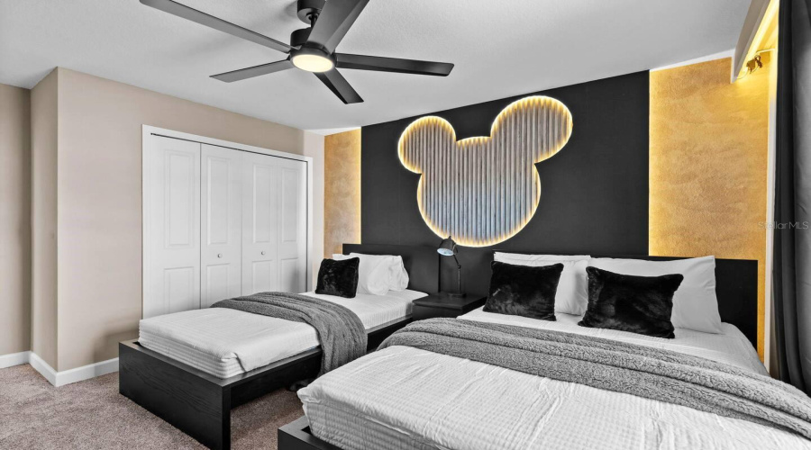 KISSIMMEE, Florida 34746, 4 Bedrooms Bedrooms, ,3 BathroomsBathrooms,Residential,For Sale,READING,0,MFRO6321622
