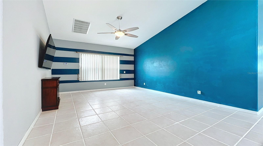DAVENPORT, Florida 33897, 3 Bedrooms Bedrooms, ,2 BathroomsBathrooms,Residential,For Sale,CORVINA,0,MFRS5129650