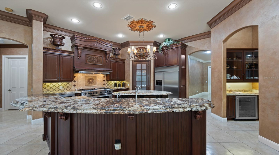 ORLANDO, Florida 32836, 5 Bedrooms Bedrooms, ,3 BathroomsBathrooms,Residential,For Sale,SOUTHERN BREEZE,0,MFRO6319267