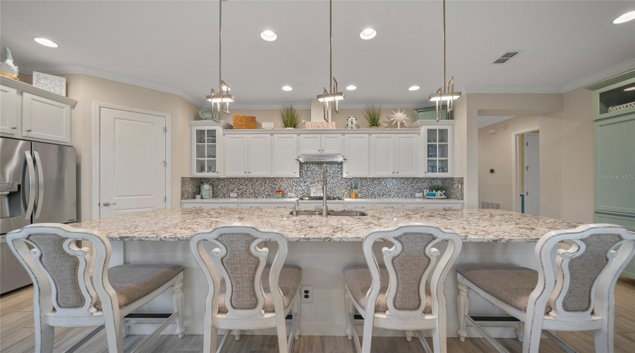 KISSIMMEE, Florida 34747, 4 Bedrooms Bedrooms, ,3 BathroomsBathrooms,Residential,For Sale,FLORA PASS,0,MFRO6321873