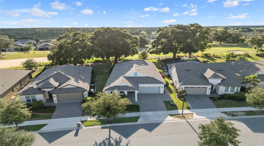 KISSIMMEE, Florida 34747, 4 Bedrooms Bedrooms, ,3 BathroomsBathrooms,Residential,For Sale,FLORA PASS,0,MFRO6321873