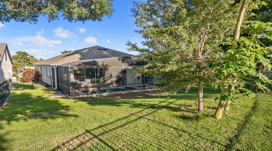KISSIMMEE, Florida 34747, 4 Bedrooms Bedrooms, ,3 BathroomsBathrooms,Residential,For Sale,FLORA PASS,0,MFRO6321873