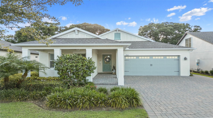KISSIMMEE, Florida 34747, 4 Bedrooms Bedrooms, ,3 BathroomsBathrooms,Residential,For Sale,FLORA PASS,0,MFRO6321873