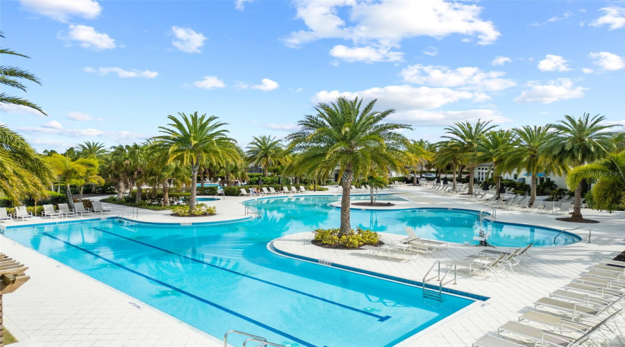 KISSIMMEE, Florida 34747, 4 Bedrooms Bedrooms, ,3 BathroomsBathrooms,Residential,For Sale,FLORA PASS,0,MFRO6321873