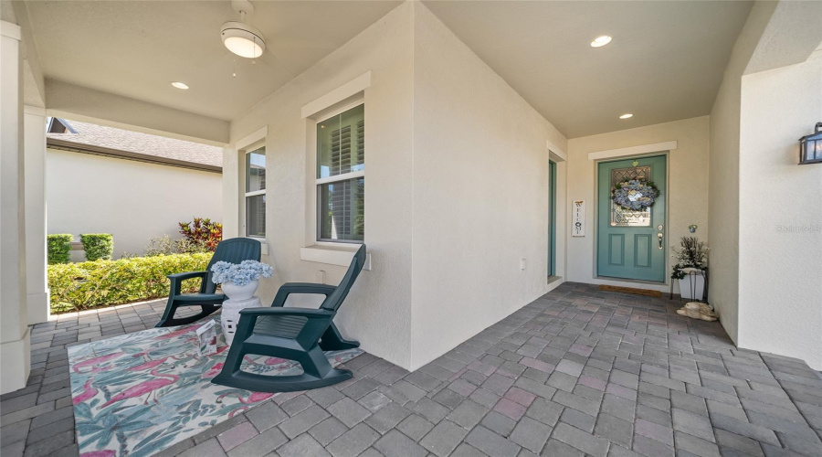 KISSIMMEE, Florida 34747, 4 Bedrooms Bedrooms, ,3 BathroomsBathrooms,Residential,For Sale,FLORA PASS,0,MFRO6321873