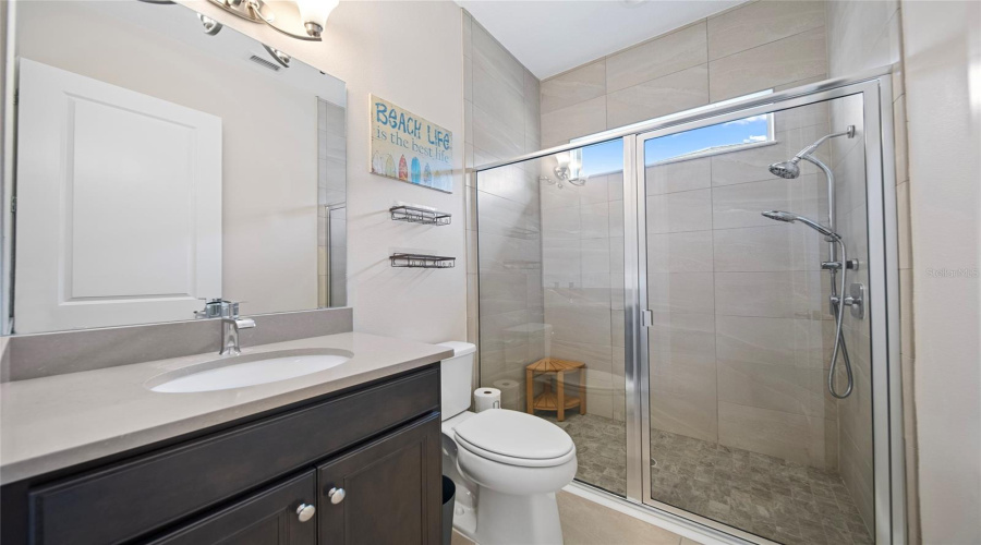 KISSIMMEE, Florida 34747, 4 Bedrooms Bedrooms, ,3 BathroomsBathrooms,Residential,For Sale,FLORA PASS,0,MFRO6321873