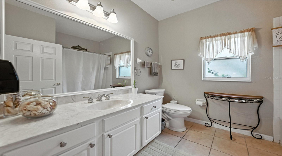 KISSIMMEE, Florida 34746, 4 Bedrooms Bedrooms, ,3 BathroomsBathrooms,Residential,For Sale,SUNSET ISLES BLVD.,0,MFRO6321129