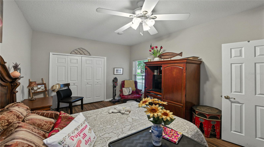 KISSIMMEE, Florida 34746, 4 Bedrooms Bedrooms, ,3 BathroomsBathrooms,Residential,For Sale,SUNSET ISLES BLVD.,0,MFRO6321129