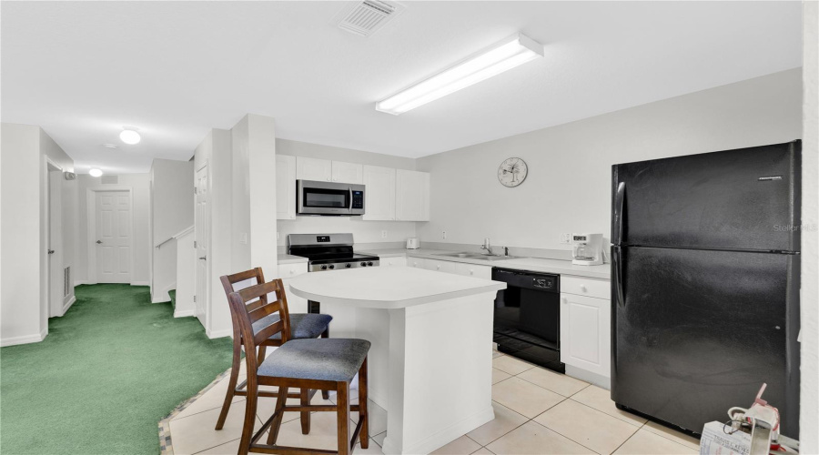 KISSIMMEE, Florida 34746, 4 Bedrooms Bedrooms, ,3 BathroomsBathrooms,Residential,For Sale,CLUB CORTILE,0,MFRS5129641