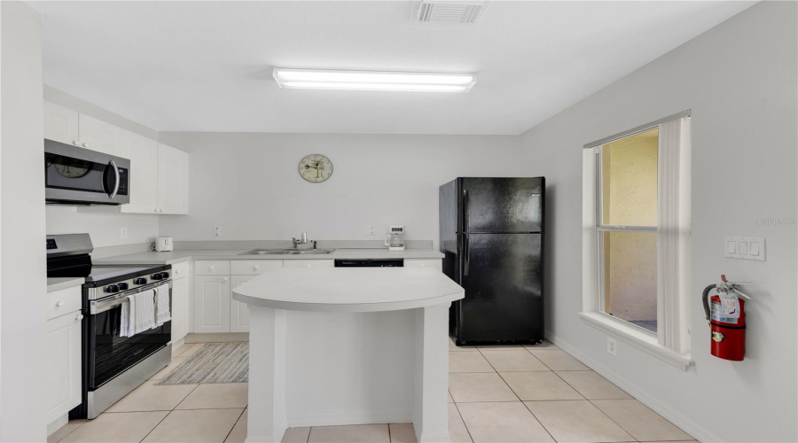KISSIMMEE, Florida 34746, 4 Bedrooms Bedrooms, ,3 BathroomsBathrooms,Residential,For Sale,CLUB CORTILE,0,MFRS5129641