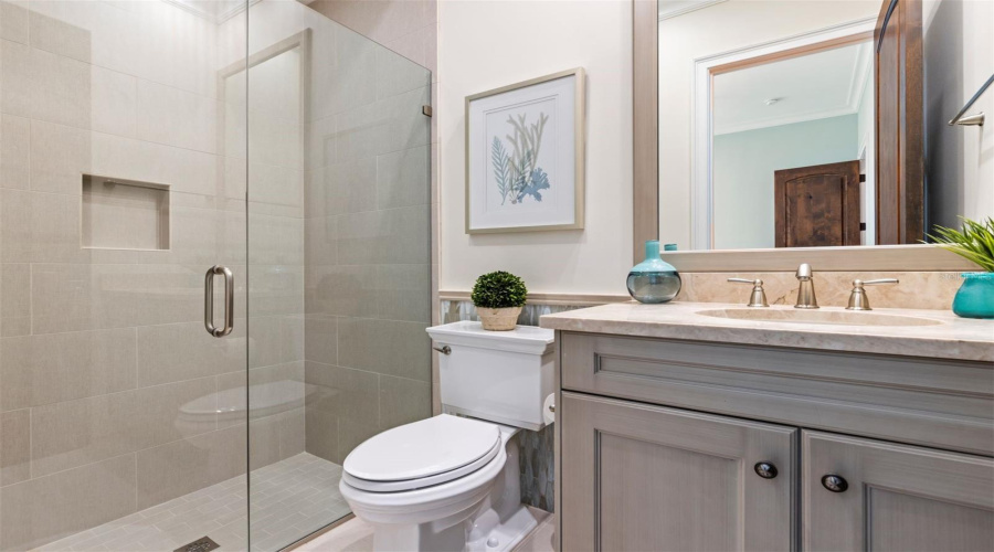 First floor guest suite bathroom