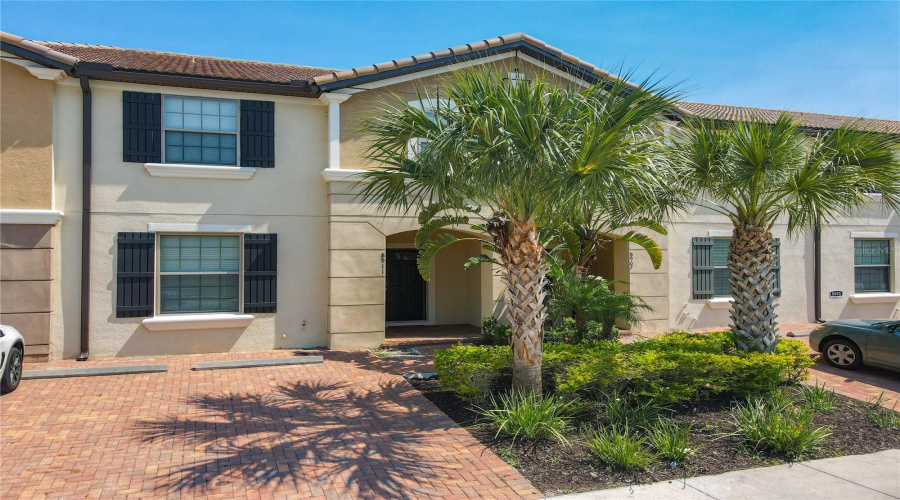 KISSIMMEE, Florida 34747, 5 Bedrooms Bedrooms, ,4 BathroomsBathrooms,Residential,For Sale,GENEVE,0,MFRO6321590