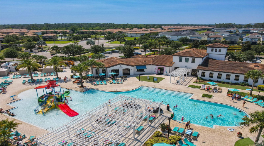 KISSIMMEE, Florida 34747, 5 Bedrooms Bedrooms, ,4 BathroomsBathrooms,Residential,For Sale,GENEVE,0,MFRO6321590