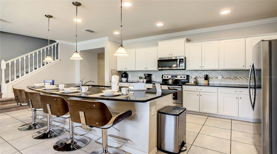 KISSIMMEE, Florida 34747, 5 Bedrooms Bedrooms, ,4 BathroomsBathrooms,Residential,For Sale,GENEVE,0,MFRO6321590