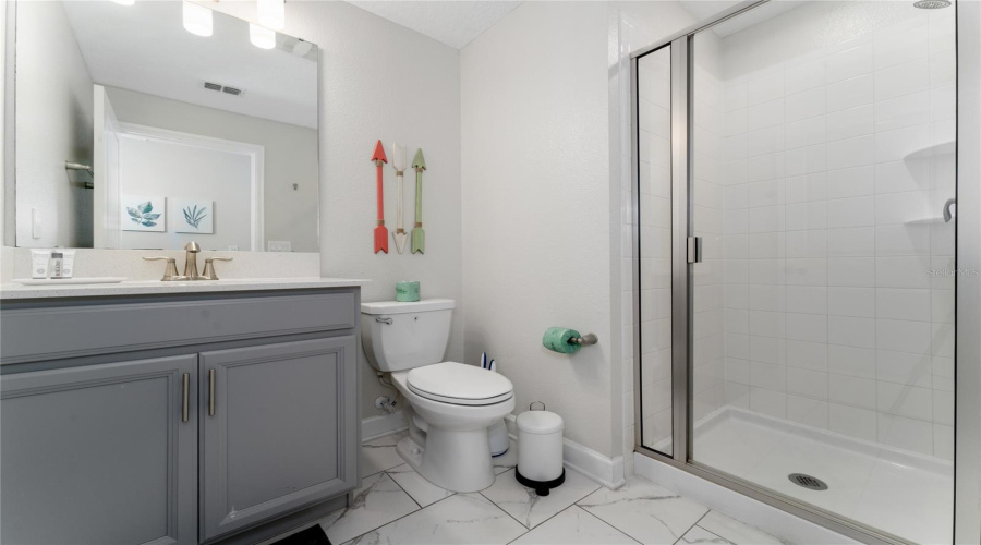 KISSIMMEE, Florida 34746, 5 Bedrooms Bedrooms, ,4 BathroomsBathrooms,Residential,For Sale,WINDERMERE,0,MFRO6322104