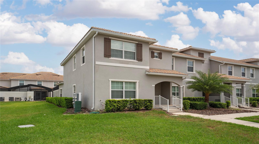 KISSIMMEE, Florida 34746, 5 Bedrooms Bedrooms, ,4 BathroomsBathrooms,Residential,For Sale,WINDERMERE,0,MFRO6322104