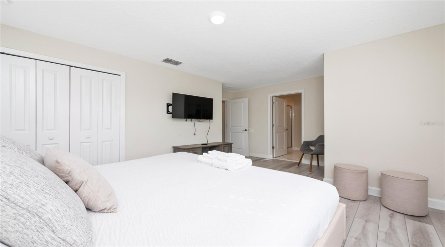 KISSIMMEE, Florida 34746, 5 Bedrooms Bedrooms, ,4 BathroomsBathrooms,Residential,For Sale,WINDERMERE,0,MFRO6322104