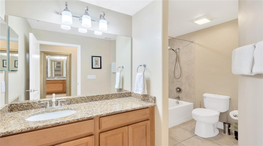 DAVENPORT, Florida 33896, 4 Bedrooms Bedrooms, ,4 BathroomsBathrooms,Residential,For Sale,SUFFOLK,0,MFRTB8401106