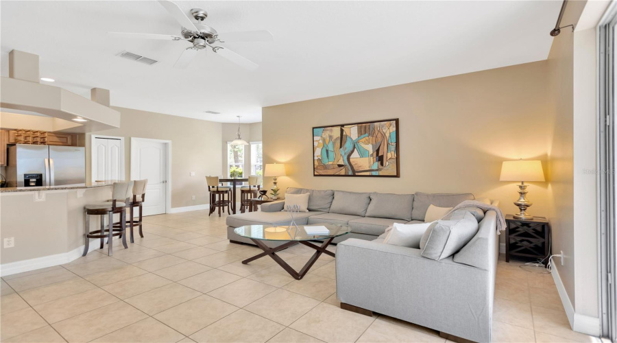 DAVENPORT, Florida 33896, 4 Bedrooms Bedrooms, ,4 BathroomsBathrooms,Residential,For Sale,SUFFOLK,0,MFRTB8401106